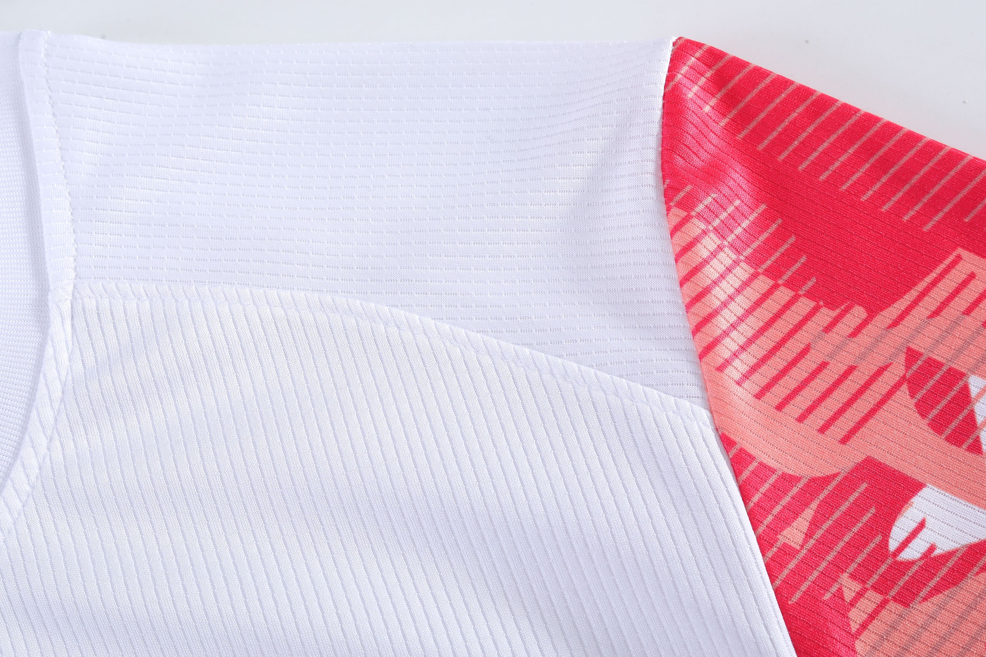 Elite Horizon Flash White Soccer Kit